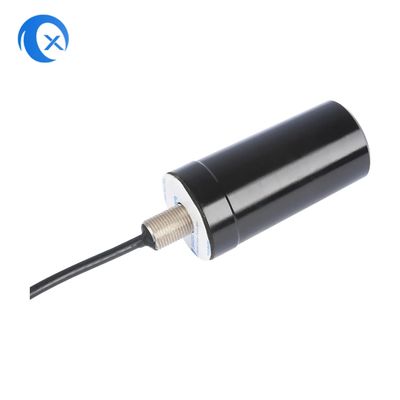 Antenna esterna 4G LTE ad alto guadagno con montaggio a parete omnidirezionale 5dBi e connettore maschio SMA