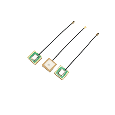 Fabbricante Antenna GPS in ceramica attiva ad alto guadagno integrata con connettore femminile U. FL Ipex