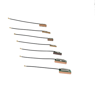 Fabbricante Antenna GPS in ceramica attiva ad alto guadagno integrata con connettore femminile U. FL Ipex
