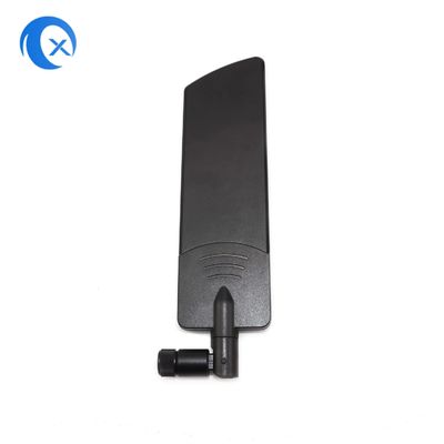 Antenna 4G LTE rotante 44*195mm con connettore RP-SMA maschio dritto per temperatura di esercizio da -20°C a +60°C